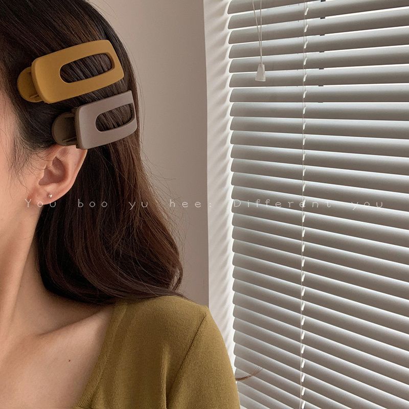 Kẹp Tóc Mỏ Vịt Màu Trơn Siêu Lớn Phổ Biến Cho Nữ