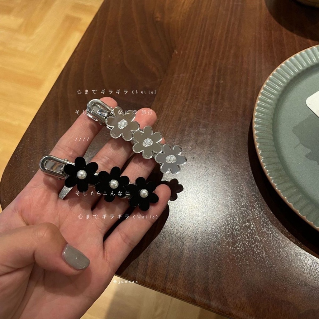 Kẹp Tóc Hình Hoa Nhỏ Bằng acrylic Đính Ngọc Trai Phong Cách Nhật Bản Và Hàn Quốc