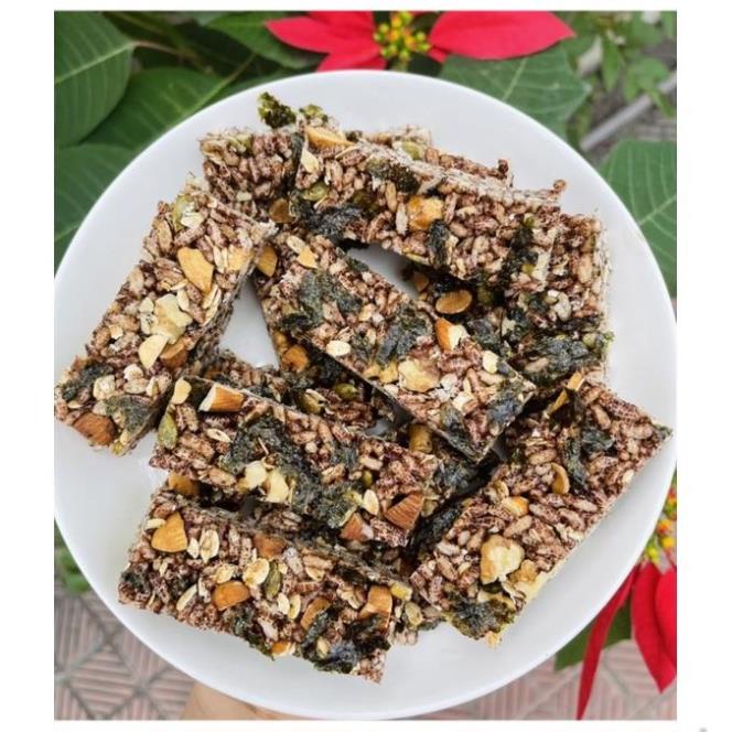 Thanh Cơm Lứt Ngũ Cốc Rong Biển giảm cân,giảm béo, lợi sữa 300g - 18đến 20 thanh/lọ GVB.