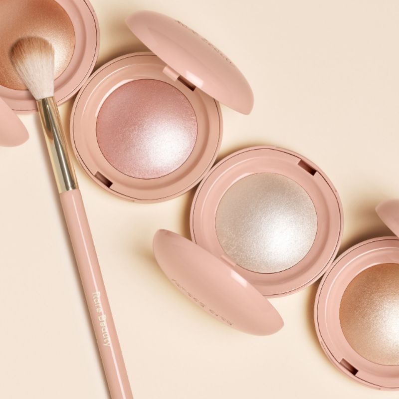 Phấn bắt sáng Rare Beauty Positive Light Silky Touch Highlighter