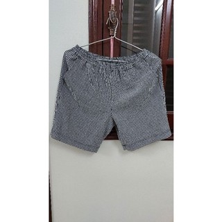 Quần cộc bé trai.