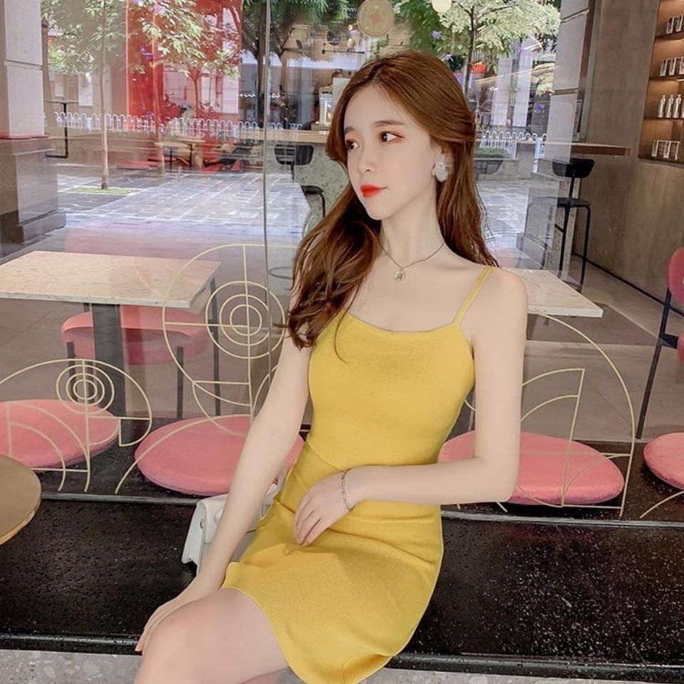 Jiashucheng Đầm Hai Dây Ôm Dáng Co Giãn Thắt Nơ Sau Lưng Phong Cách Hong Kong Quyến Rũ Cho Nữ