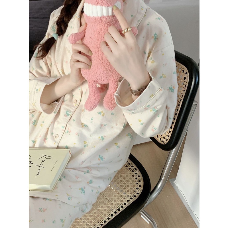 Bộ Đồ Ngủ Tay Dài Dáng Rộng In Họa Tiết Hoa Thời Trang Thu Đông Xinh Xắn Cho Nữ