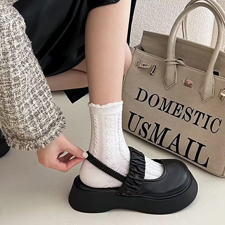 Giày nữ lolita retro đơn giản đáy dày tăng lên