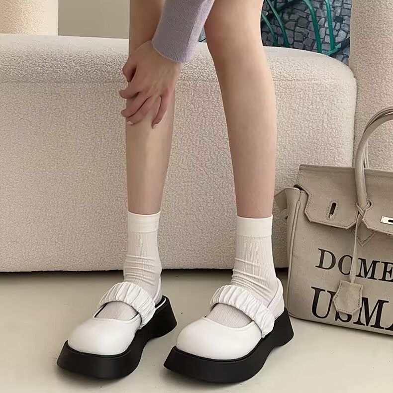Giày nữ lolita retro đơn giản đáy dày tăng lên