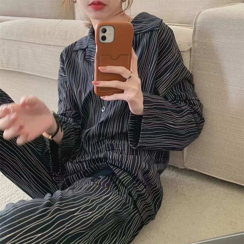 Bộ Đồ Ngủ Màu Đen In Họa Tiết Ngựa Vằn Thời Trang Xuân Thu Cho Nữ