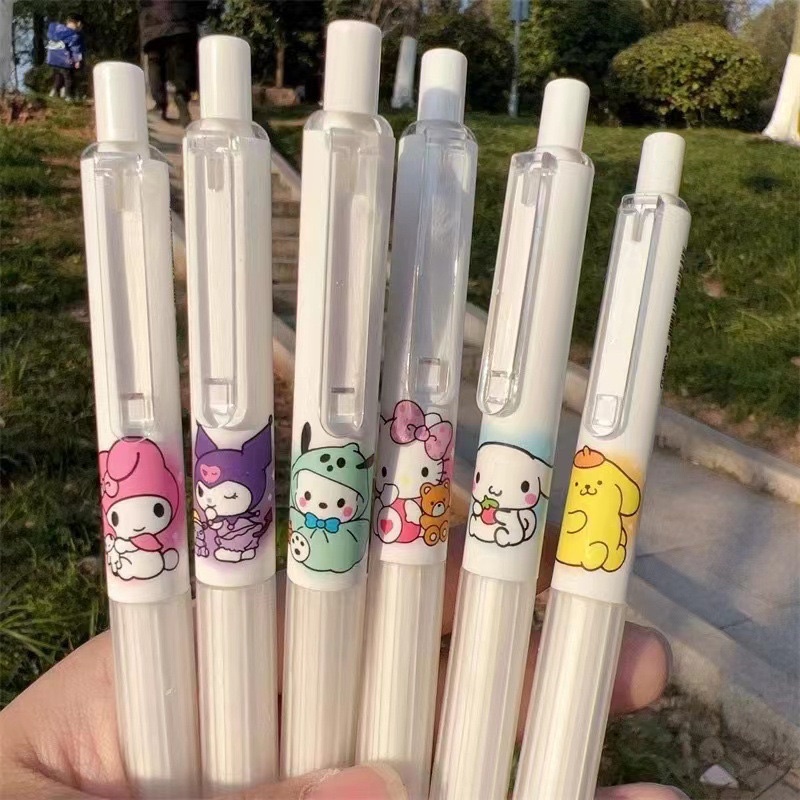 Hộp 6 chiếc bút bi bấm màu trắng béo hình Sanrio, Kuromi