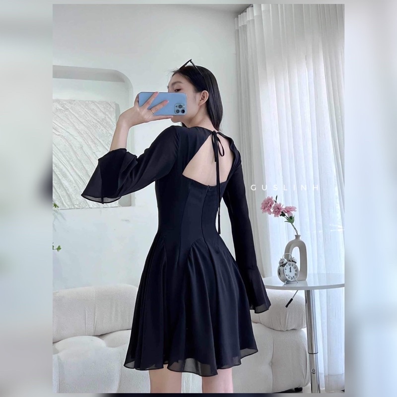 Đầm voan xoè tay dài màu đen sang trọng