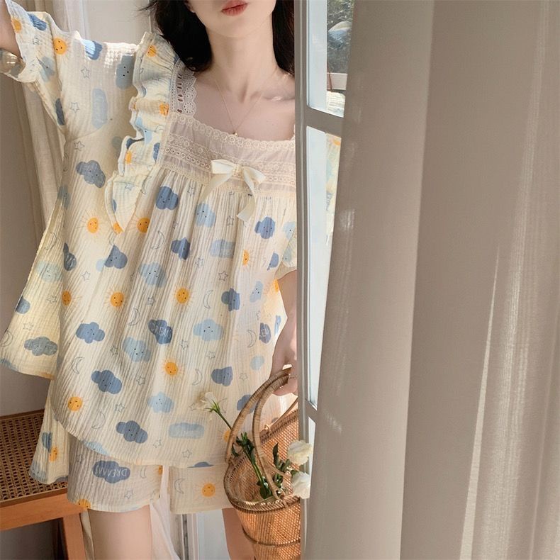 Bộ Đồ Ngủ Tay Ngắn Phối Ren Phong Cách Công Chúa Ngọt Ngào Thời Trang Mùa Hè Cho Nữ