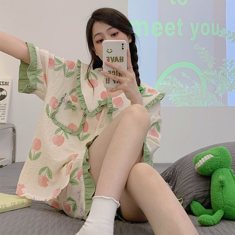 Bộ Đồ Ngủ Áo Tay Ngắn Phối Bèo + Quần Short In Họa Tiết Hoa Tulip Thời Trang Mùa Hè Xinh Xắn Cho Nữ