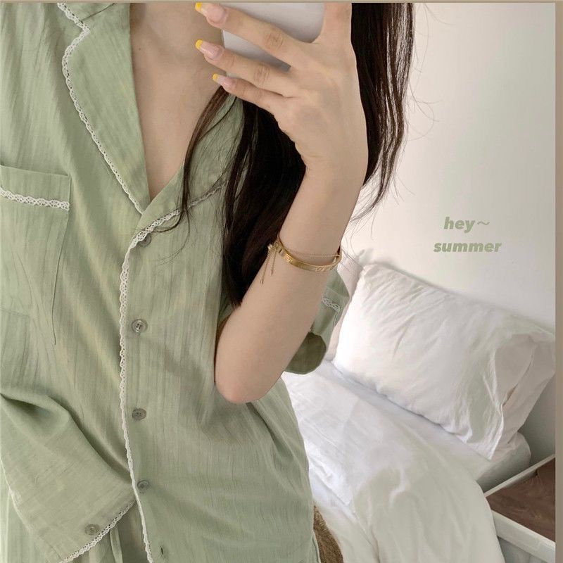 Bộ Đồ Ngủ Áo Tay Ngắn Phối Quần Short Dáng Rộng Màu Sắc Đơn Giản Thời Trang Mùa Hè Cho Nữ