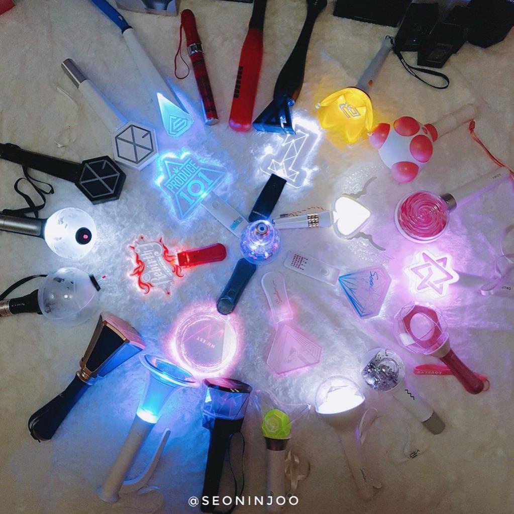Gậy cổ vũ chính hãng - Lightstick KPOP - Có sẵn Blackpink