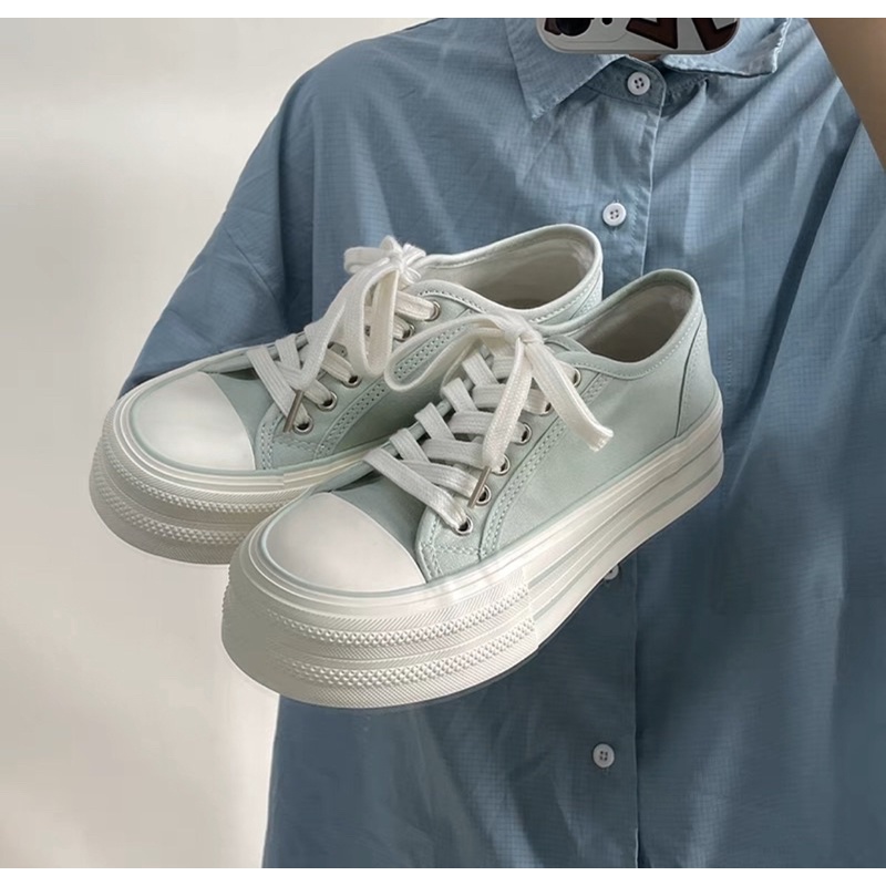 GIẢY THỂ THAO MISTERY ĐẾ CAO 3.5CM BUỘC DÂY