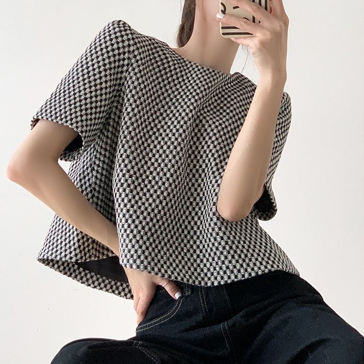 Áo Thun Nữ Ngắn Tay Cổ Tròn Thời Trang Hàn