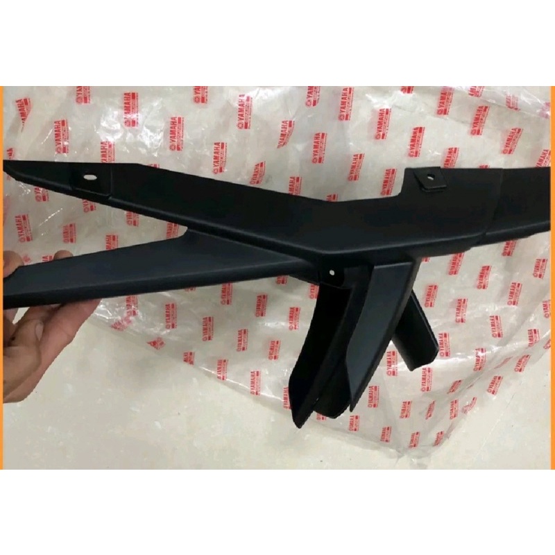 Dè chắn bùn catte Exciter 150 zin chính hãng