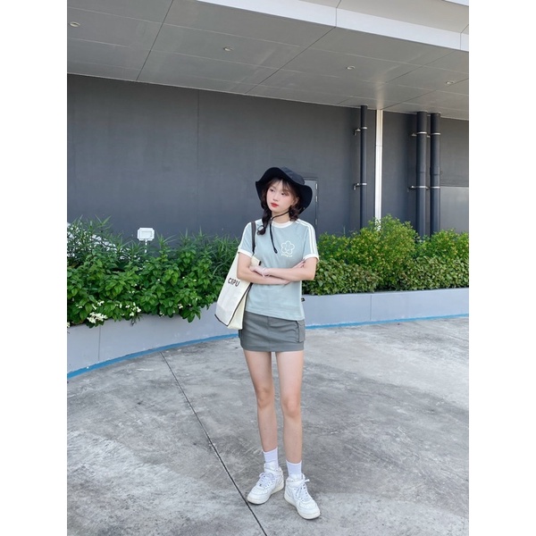 ÁO SMILEY FLOWER MÀU MINT