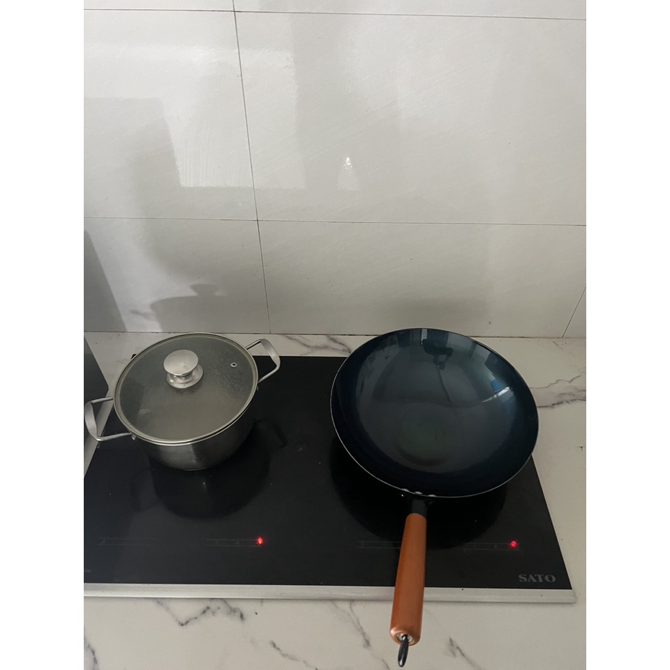 Chảo Thép Tôi  Chống Dính Cán Gỗ Sồi Cao Cấp Đường Kính 32cm Chuyên Dùng Cho Nhà Hàng