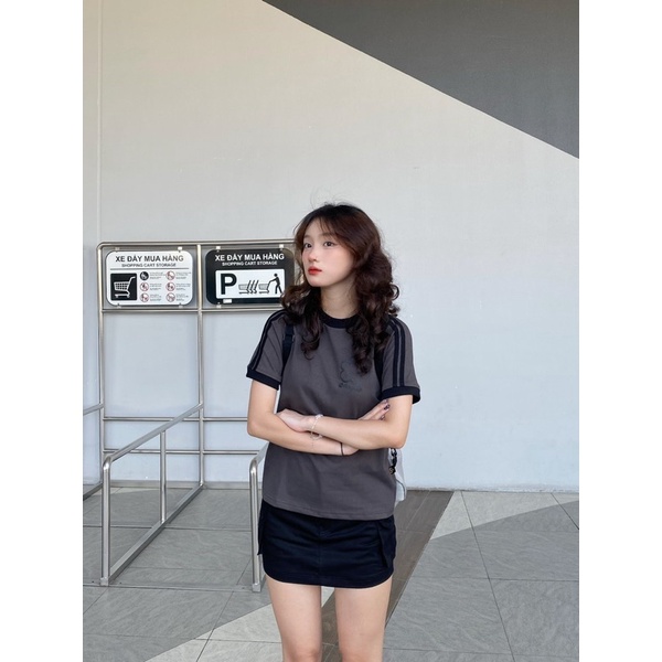 ÁO SMILEY FLOWER XÁM