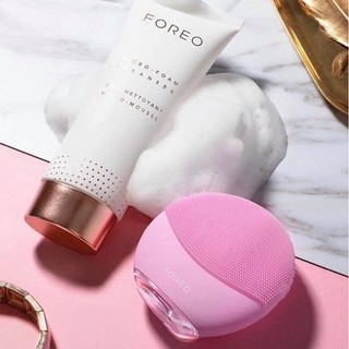 Máy rửa mặt Foreo Luna Mini 2 (tặng kèm sữa rửa mặt cùng hãng)