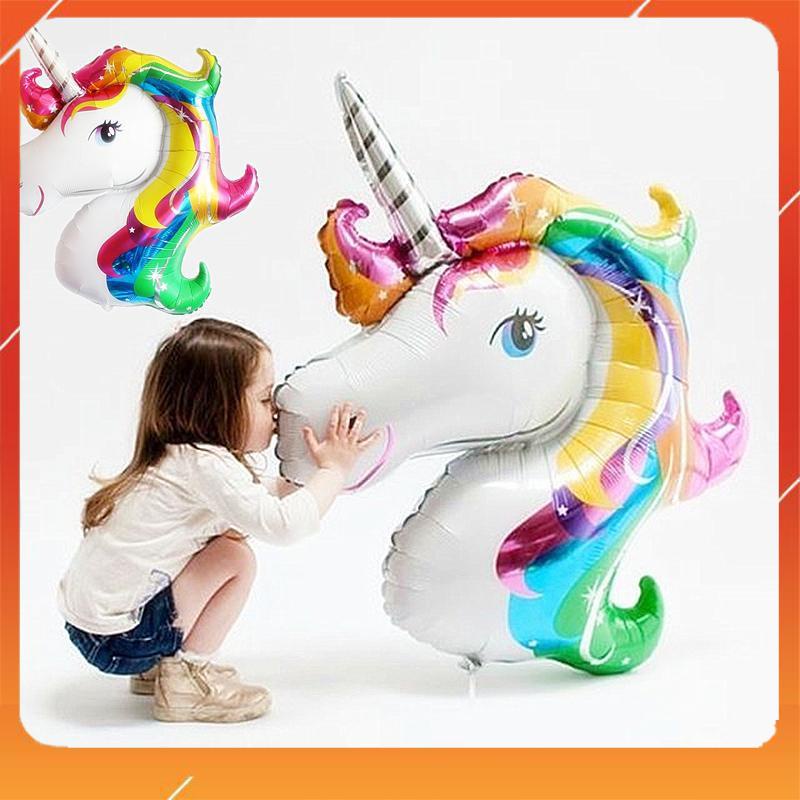 Bóng hình Đầu Kỳ Lân Ngựa