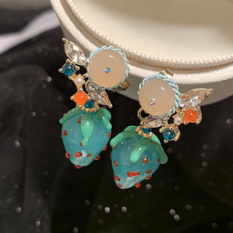 Bông Tai Mạ Bạc 925 Hai Mặt Hình Trái Dâu Xinh Xắn