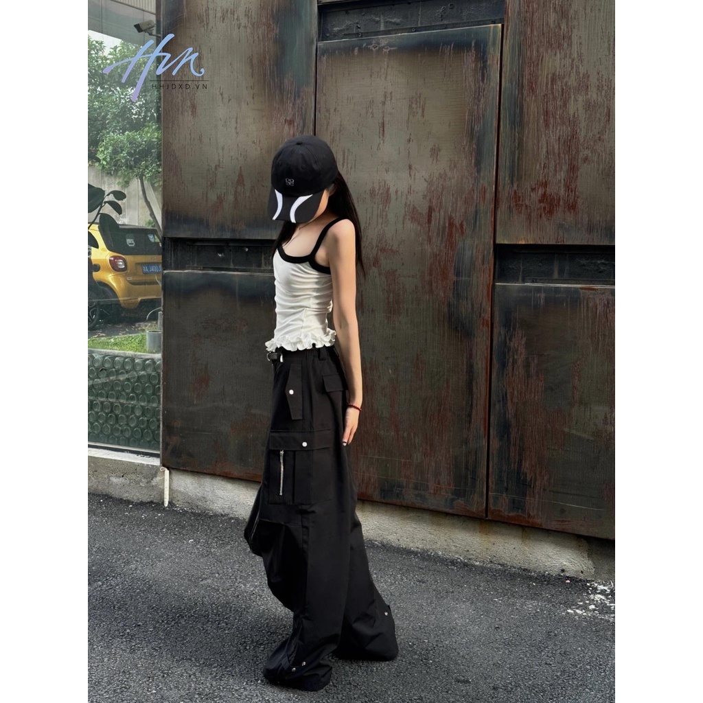 Áo Hai Dây Cotton Màu Trắng Đen Thiết Kế Xếp Ly Ôm Dáng Đơn Giản Hợp Thời Trang Cho Nữ