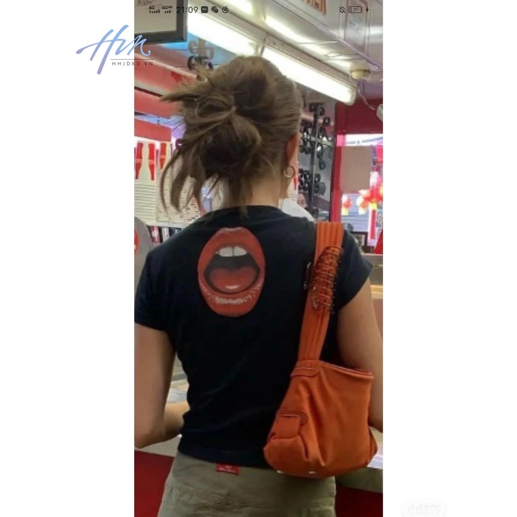 Áo Thun Tay Ngắn In Hình Đôi Môi Phong Cách Hoàng Gia Thời Trang Xuân Hè 2023 Cho Nữ