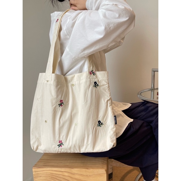 (Có sẵn) Túi tote vải canvas Mimal totebag hoạ tiết hoa nhí dễ thương Hàn quốc đeo đi học đi chơi