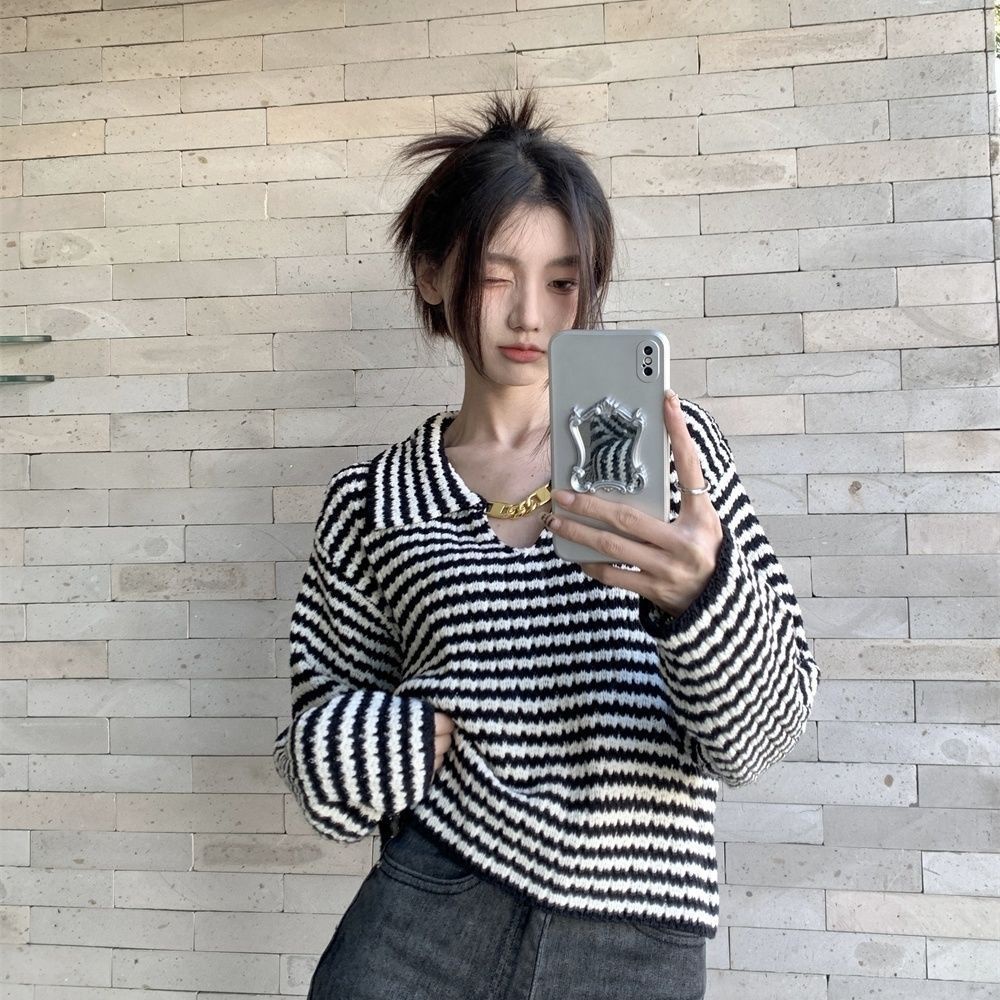 Jiashucheng Áo Sweater Dáng Rộng Họa Tiết Kẻ Sọc Viền Kim Loại Kiểu Pháp Hepburn Thời Trang Mùa Xuân Mới Cho Nữ