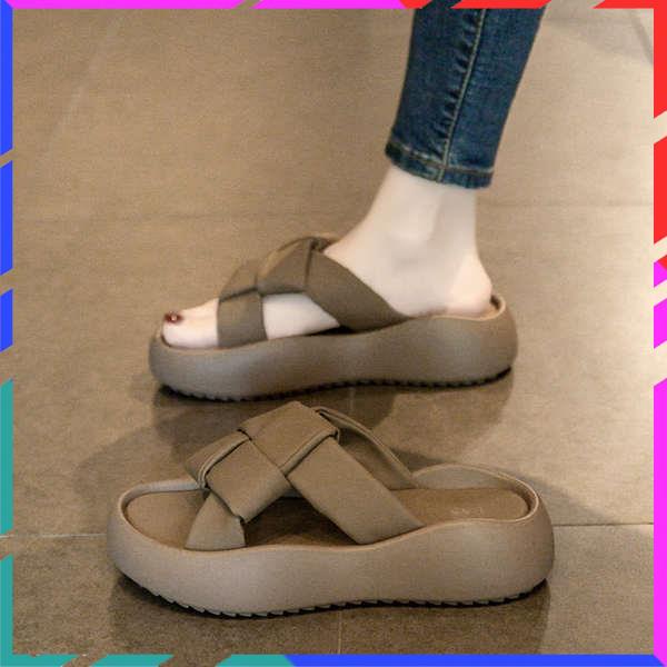 Dép lê nữ dày mới mùa hè 2023