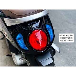 Decal Xi Nhan Đèn Hậu Scoopy 2021