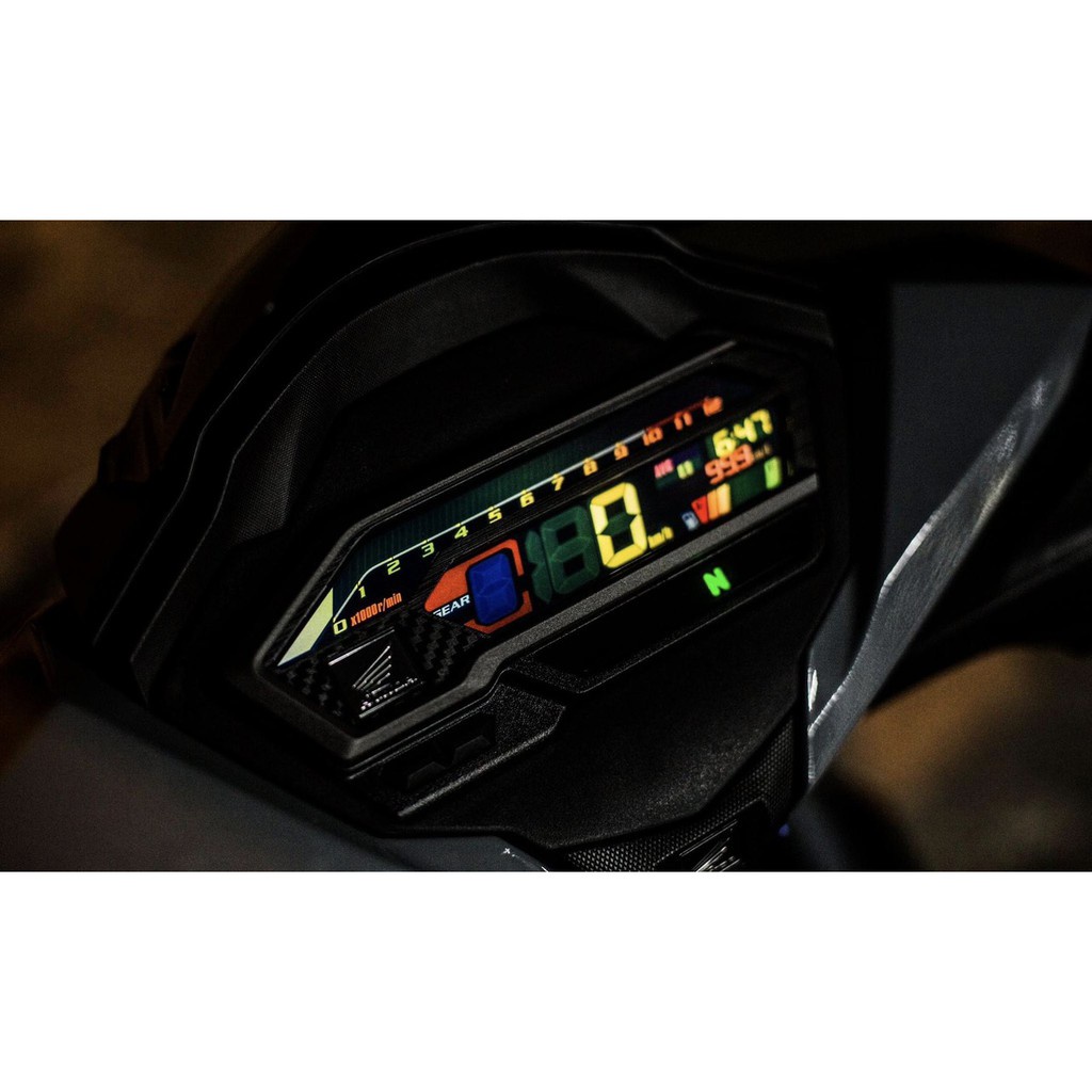 Flim màu Đồng Hồ Winner X