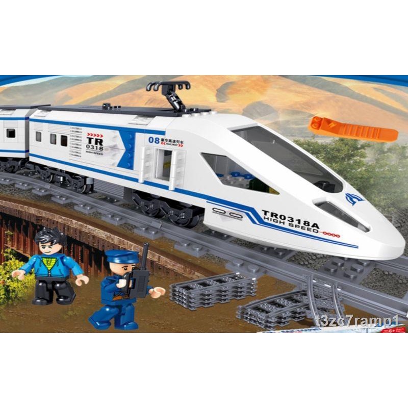 Tương thích với LEGO lắp ráp xe lửa đường ray xe tăng quân sự thành phố đồ chơi chèn câu thần chú Bé trai và bé gái hài