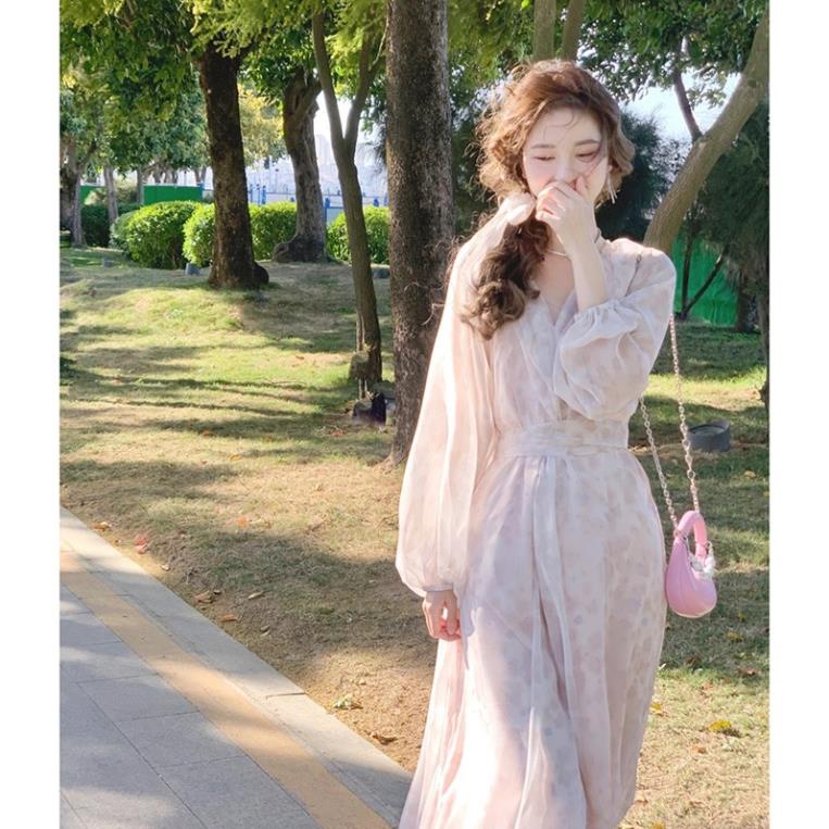 Váy Đầm HAUTE Voan Dài Tay Màu Hồng Thu Đông Siêu Nữ Tính - Đầm Du Lịch, Đi Biển Dáng Dài Tay Phồng V13