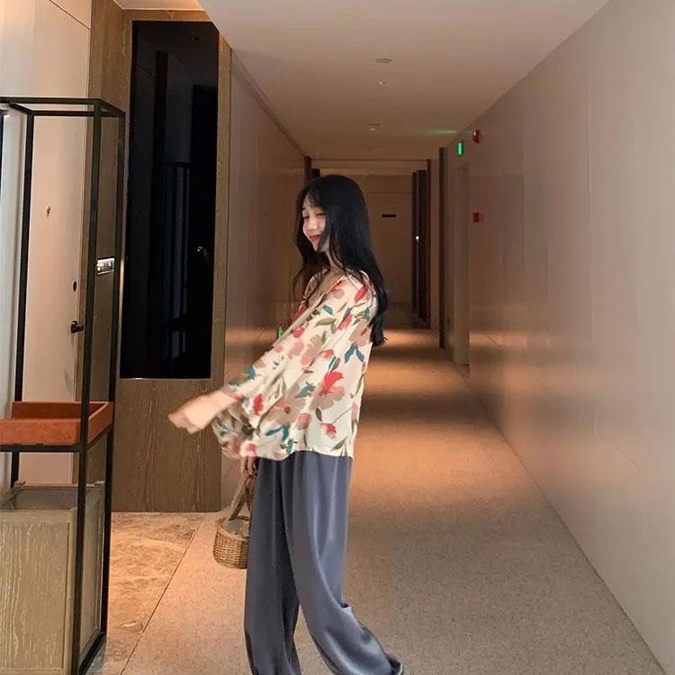 Jiashucheng Áo Sơ Mi Chiffon Tay Ngắn Chống Nắng Dáng Rộng Thoáng Khí In Họa Tiết Phong Cách Nhật Bản Thời Trang Xuân Thu Cho Nữ