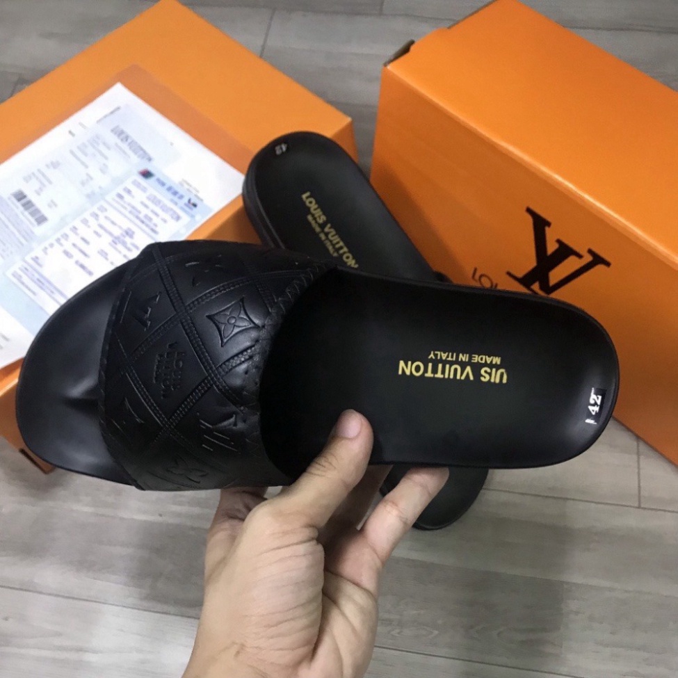 Dép Nam Quai Ngang, Dép Boy Phố, Dép Louis vuitton LV in Đủ size 37-43 Mộc Trà Shoppp