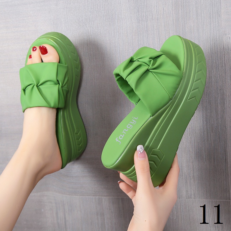 Dép Sandal Đế Xuồng Dày Dặn Phong Cách Thời Trang Mùa Hè 2023 Dành Cho Nữ