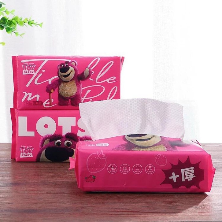 Khăn mặt khô cuộn tròn, vuông Lotso họa tiết gấu dâu