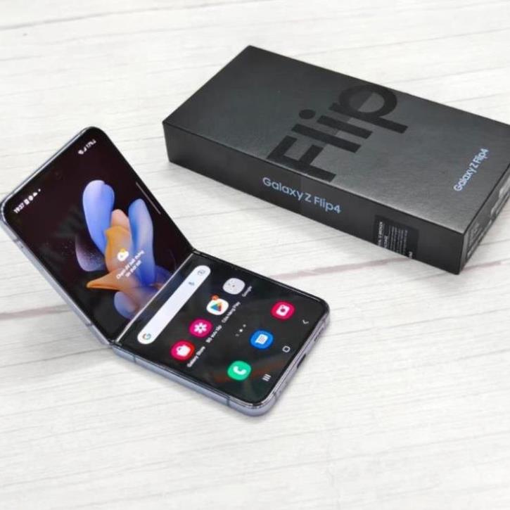 Điện thoại Samsung Galaxy Z Flip 4 8G/256GB - Nguyên seal, full box - BH 12 tháng + kèm phụ kiện