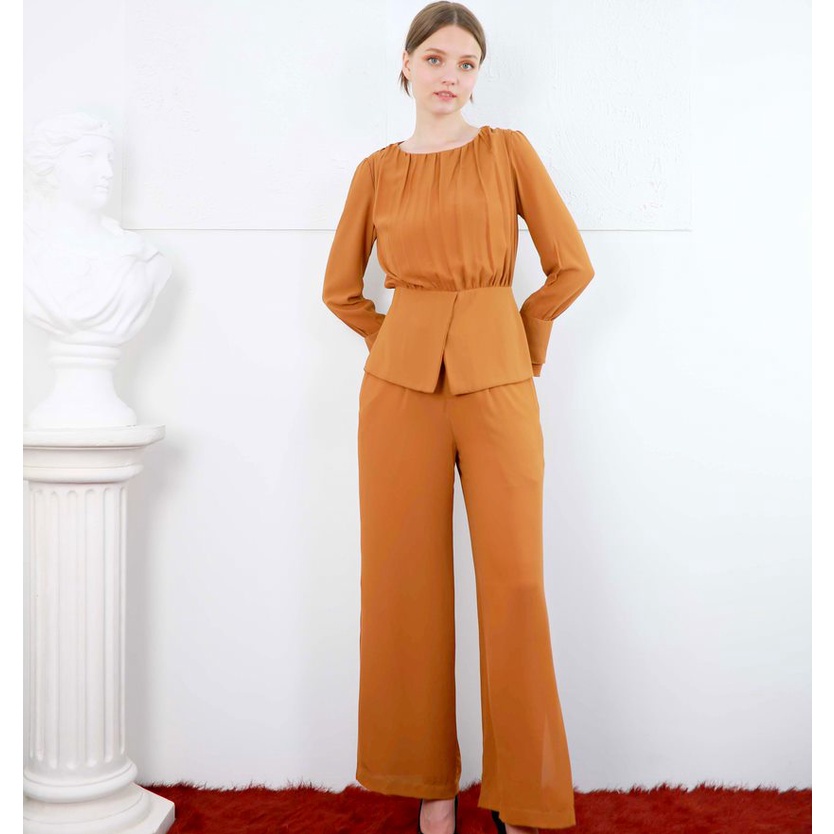 Set áo kèm quần ống suôn thiết kế chất liệu Lụa Ý mềm mịn, sang trọng mã AQK 3455