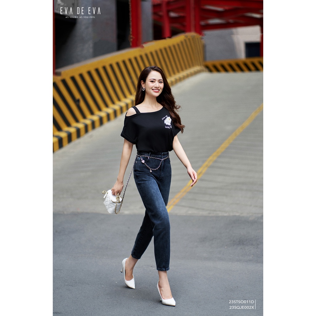 Áo thun nữ trễ vai tay ngắn, in họa tiết hoa LADY ME by Eva de Eva 23STSO011D