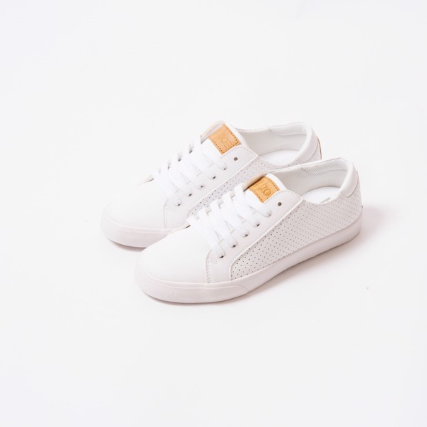 Zoe Kickstart Perforated White