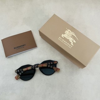 [CHÍNH HÃNG] KÍNH MÁT BURBERRY BE4280F
