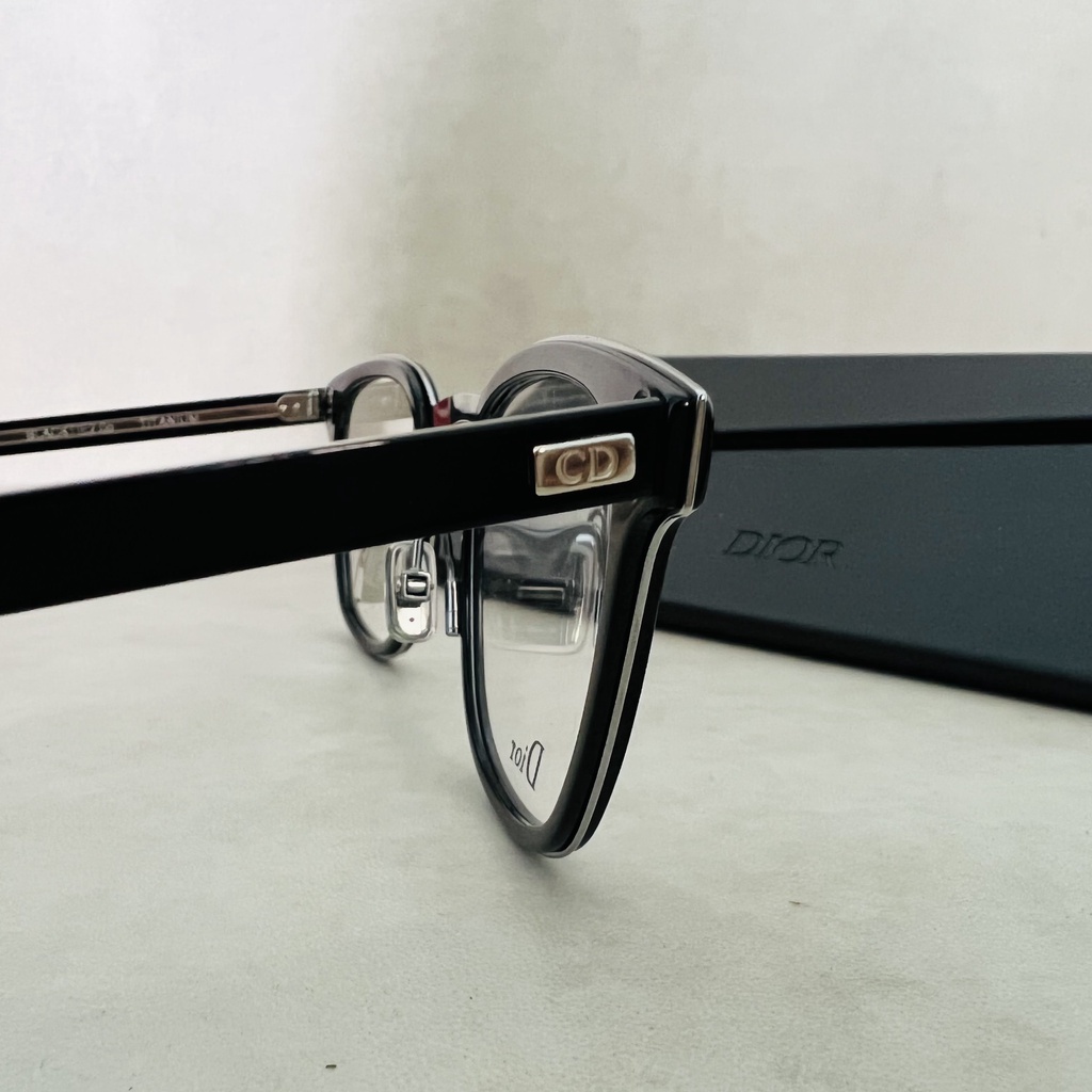 GỌNG KÍNH BLACKTIE20O