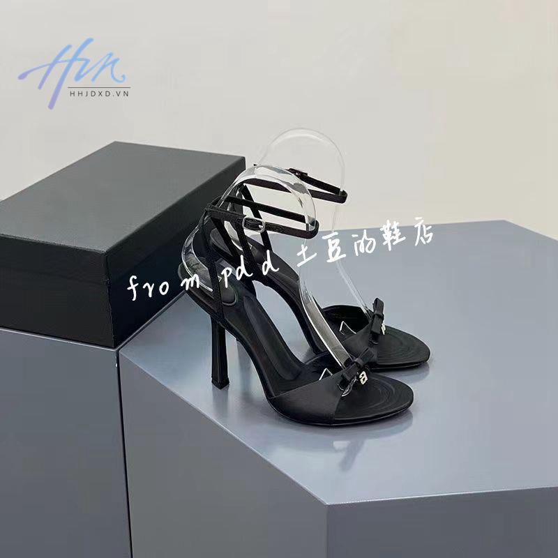 Giày Cao Gót Hở Ngón Đính Đá Thời Trang Mùa Hè 20223