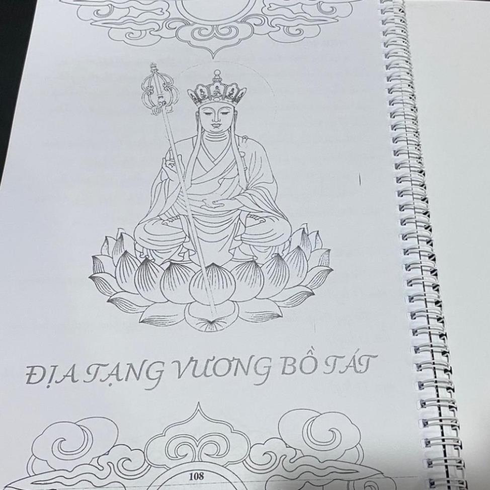 TẶNG BÚT, Vở Chép Kinh Địa Tạng Bồ Tát Bổn Nguyện In Chữ Mờ Lò Xo , Hai Loại - Vở chép kinh chữ mờ giá sĩ
