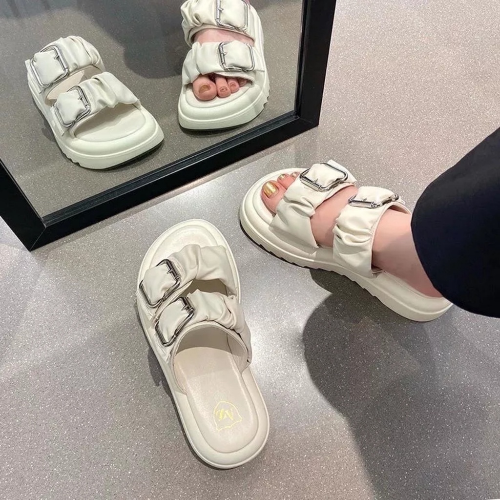 Dép lê nữ tăng chiêu cao đế xuồng quai nhún mã H82