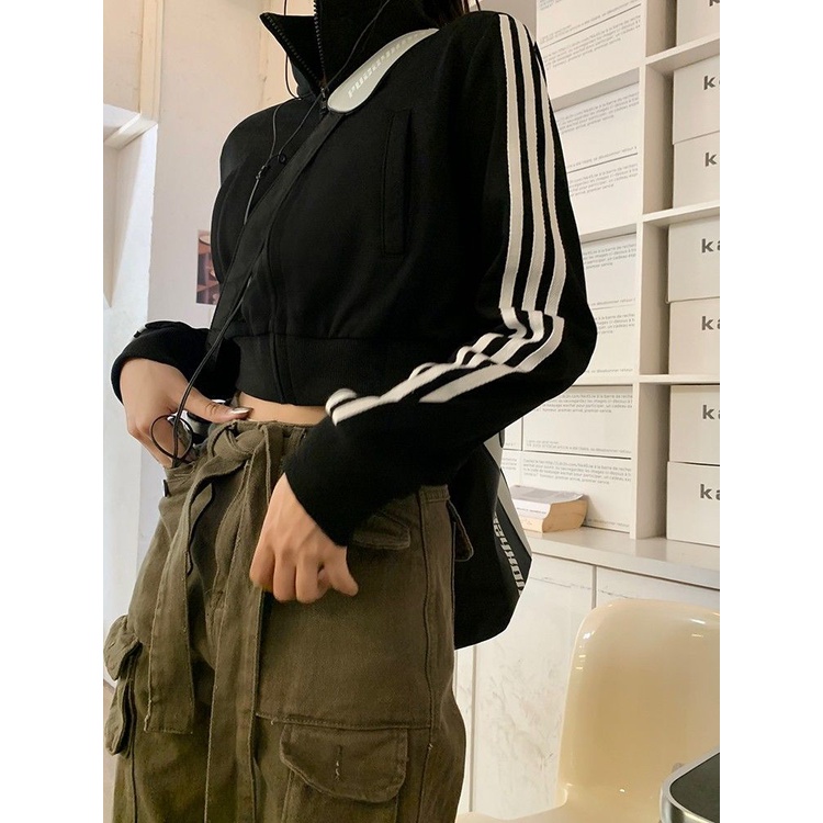 Jiashucheng Áo Khoác Khóa Kéo Ngắn Mỏng Tay Dài Cổ Đứng Ba Sọc Giản Dị Phong Cách Hàn Quốc Niche Mùa Thu Dành Cho Bạn Nữ