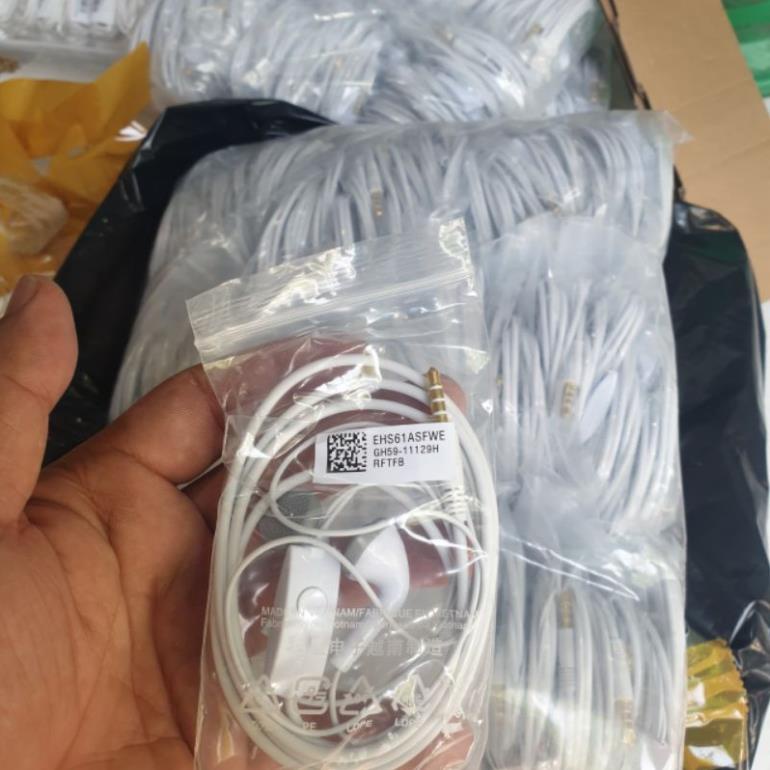 Tai nghe có dây nhét tai 5830 chân 3.5mm vành đồng, có micro thích hợp cho hệ điều hành Androi - Bảo hành 6 tháng