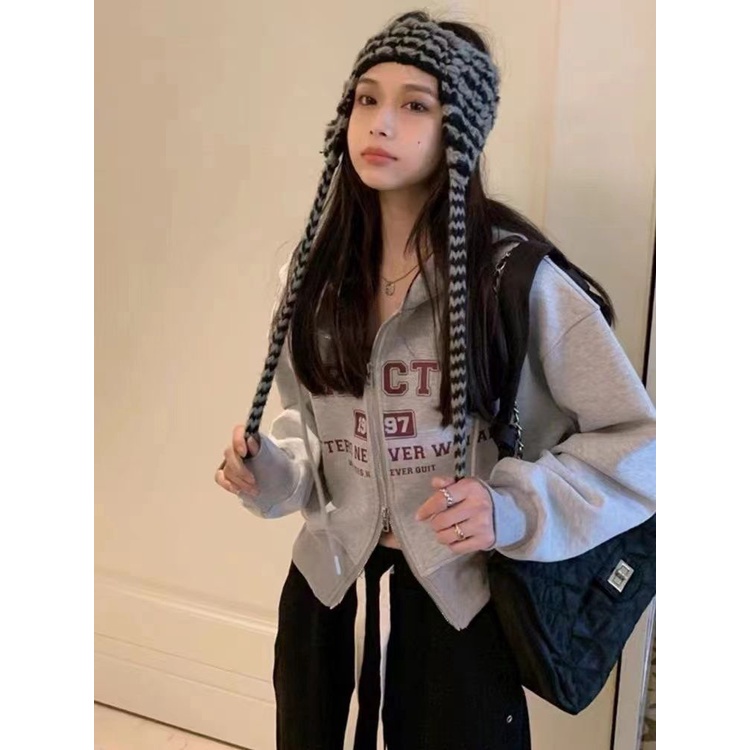 Jiashucheng Áo Hoodie Lửng Tay Dài Có Khóa Kéo In Chữ Phong Cách Mỹ Thời Trang Xuân Thu Mới Cho Nữ